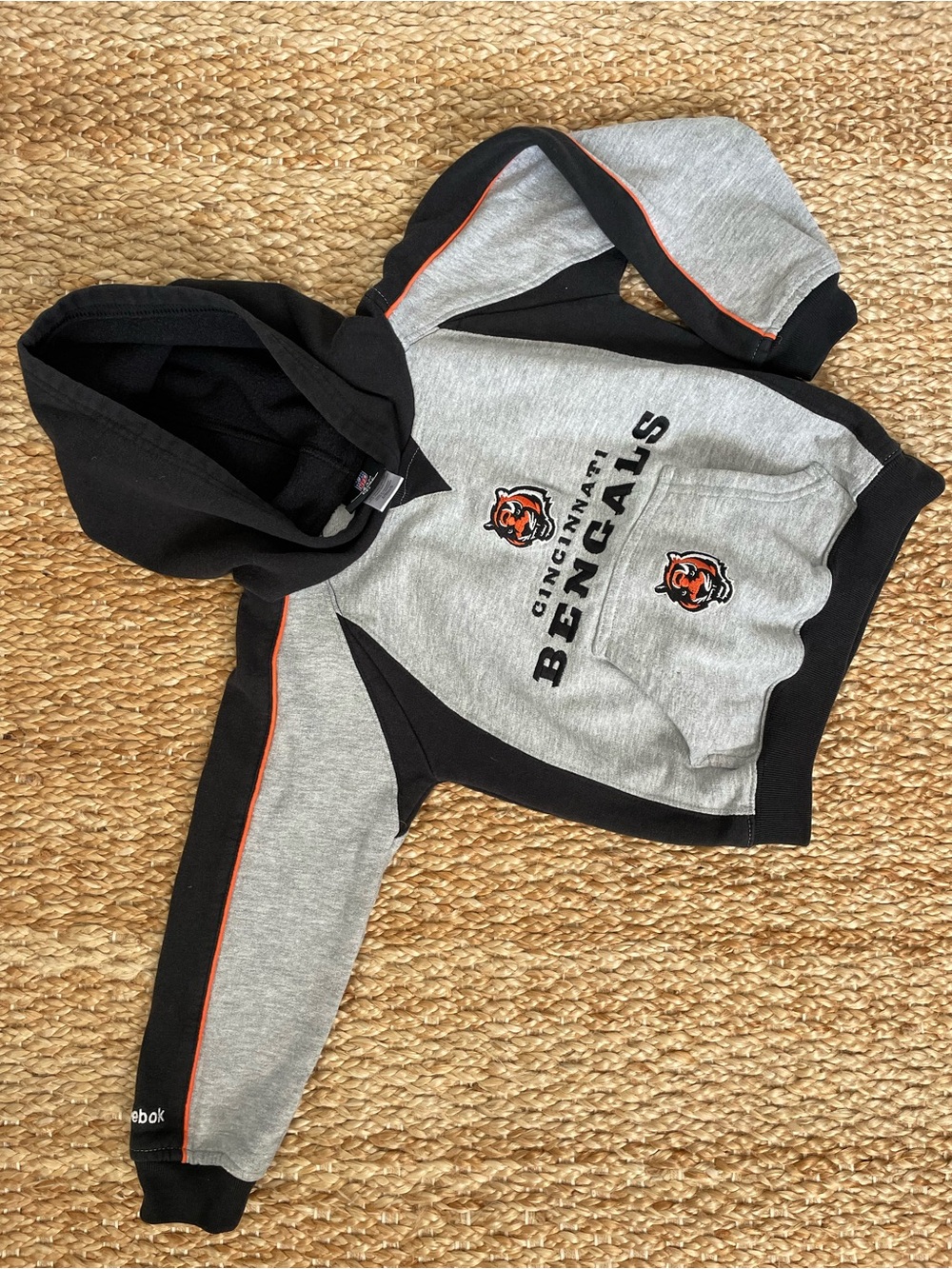 Reebok Cincinnati Bengals NFL Hoodie Gray Black Kids Size Small